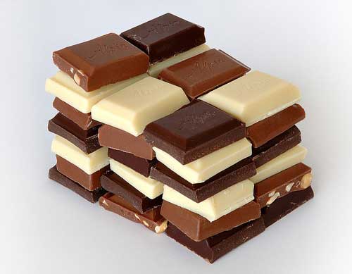 Chocolate is color blind - pic from Wiki, Creative Commons